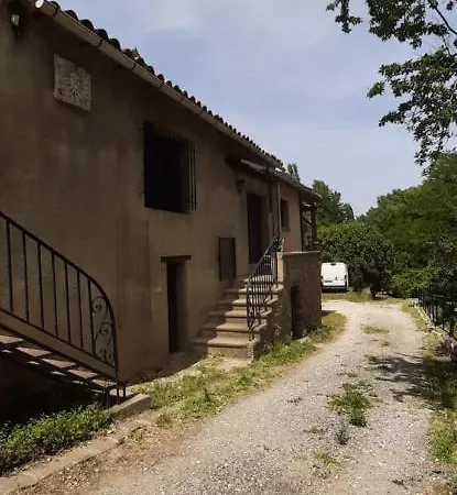De Charme Dans Mas Catalan * Prades (Pyrenees-Orientales)