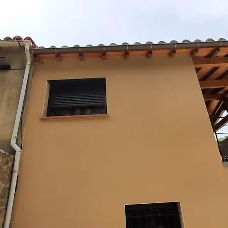 Gîte Mas des Étourneau, Prades by Welhomy *