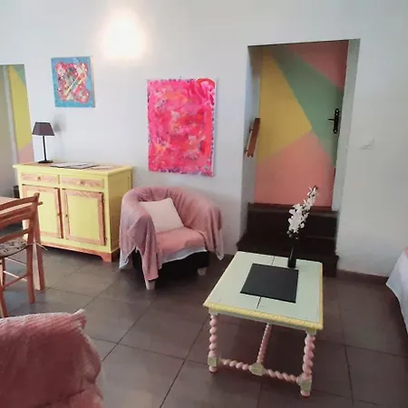 De Charme Dans Mas Catalan Apartamento